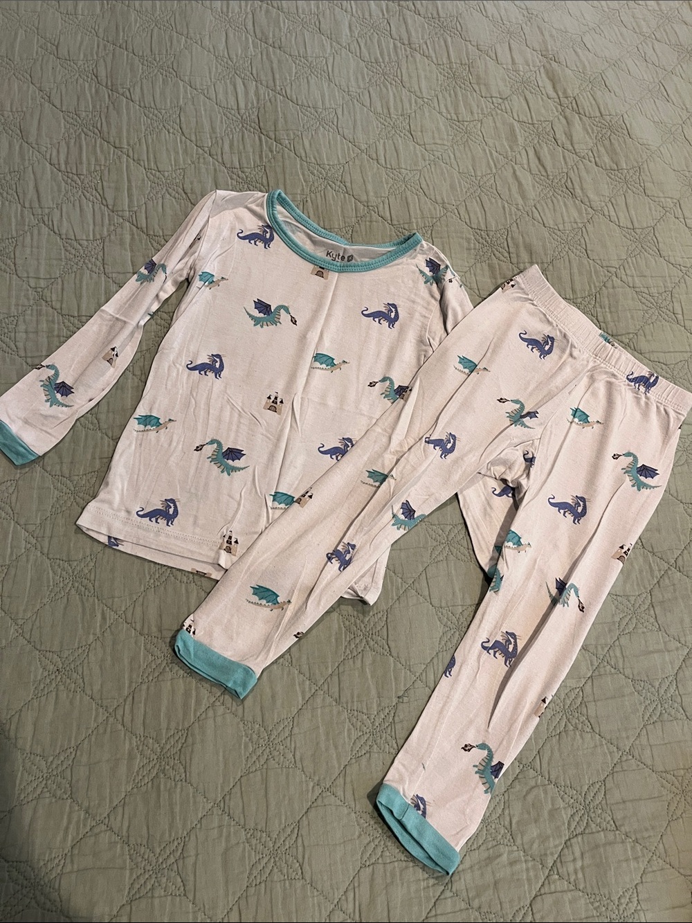 KYTE Baby 2T White Dragon Print Pajama Set with Blue Trim